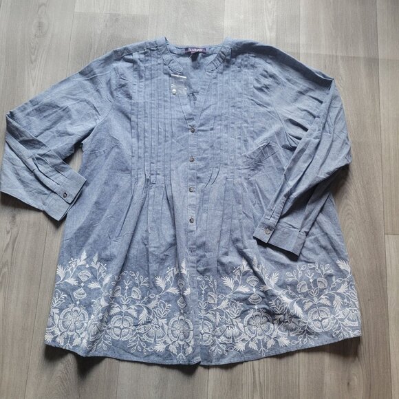 Roamans Womens Size 18 Blue Button-Front Blouse  White Embroidery NWT - Picture 2 of 8